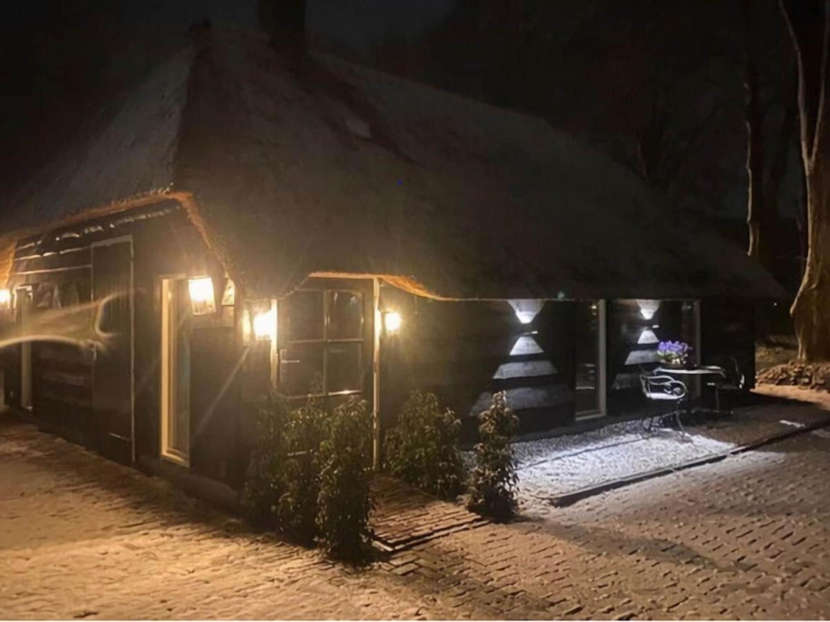 Holiday Home Heeresteeg In Nieuwleusen With Garden De Meele Екстериор снимка